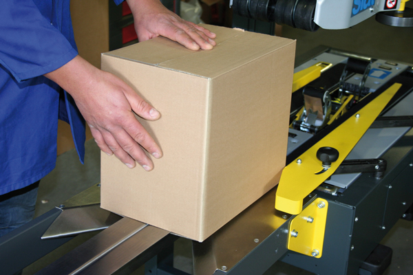 Kartonaufrichter_F100_05