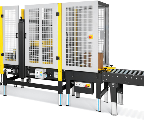 Kartonverschliessmaschine_SM11 Kartonverschliessmaschine SM 11 mit optionalem Zentrierer und Vereinzelner sowie Rollenbahn