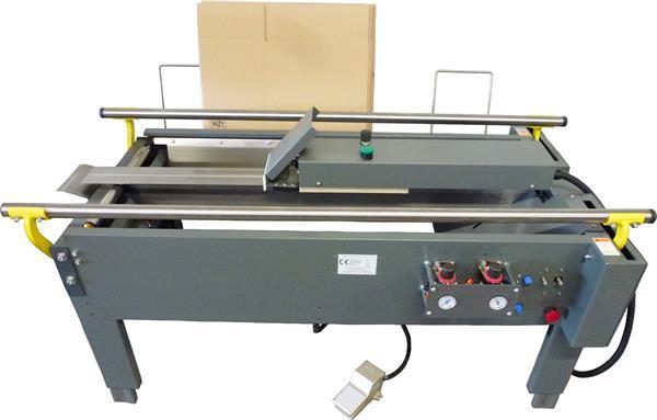 Kartonaufrichter_F110C Halbautomatischer Kartonaufrichter F 110 C